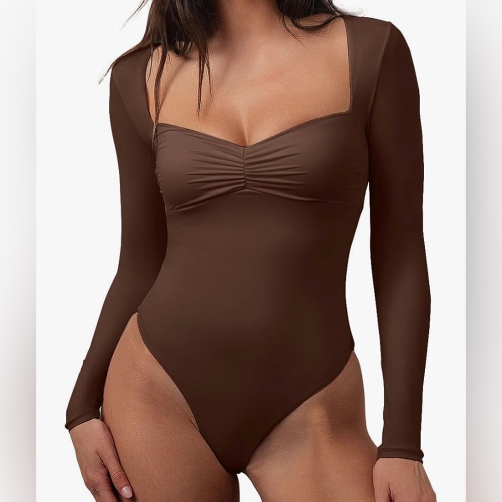 NWT-CHYRII Womens Sexy Square V Neck Fall Fashion Long Sleeve Bodysuit Top
